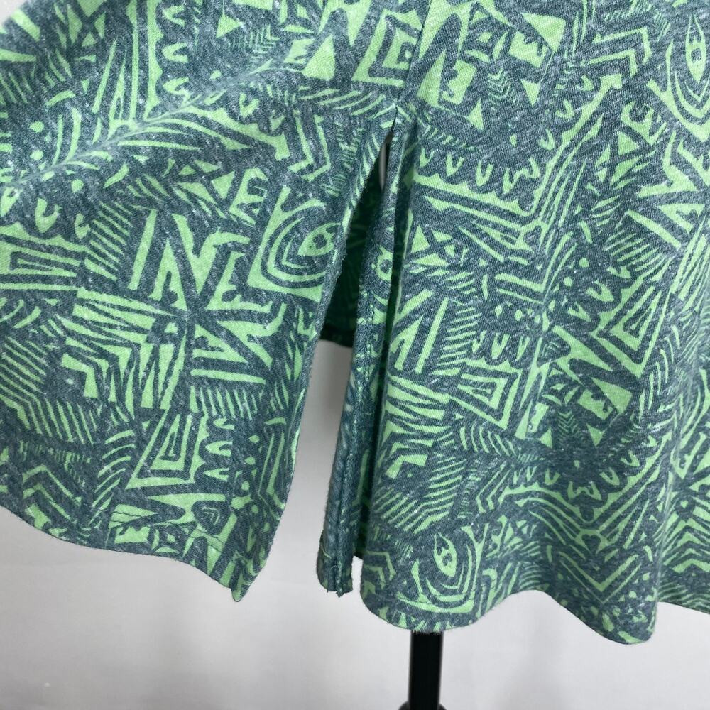 Lularoe Perfect T Blouse Green Gray Aztec Hi Low Swing Top Womens Sz Small - Picture 7 of 11
